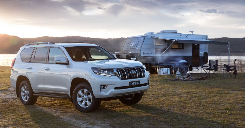 Toyota Land Cruiser Prado 2021 c&oacute; th&ecirc;m cả trang bị tiện nghi v&agrave; an to&agrave;n