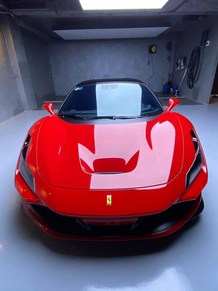 Ferrari F8 Tributo độc nhất Việt Nam của Cường Đô-la xuất hiện với một chi tiết lạ