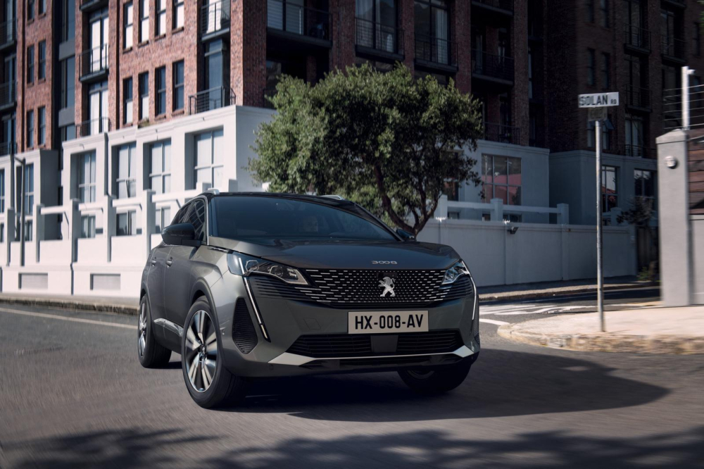 Peugeot 3008 2020 nh&igrave;n từ ph&iacute;a trước