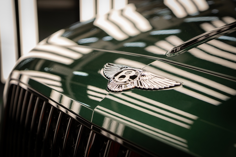 Bentley Flying Spur thế hệ thứ 3 có tốc độ cao nhất 333 km/h