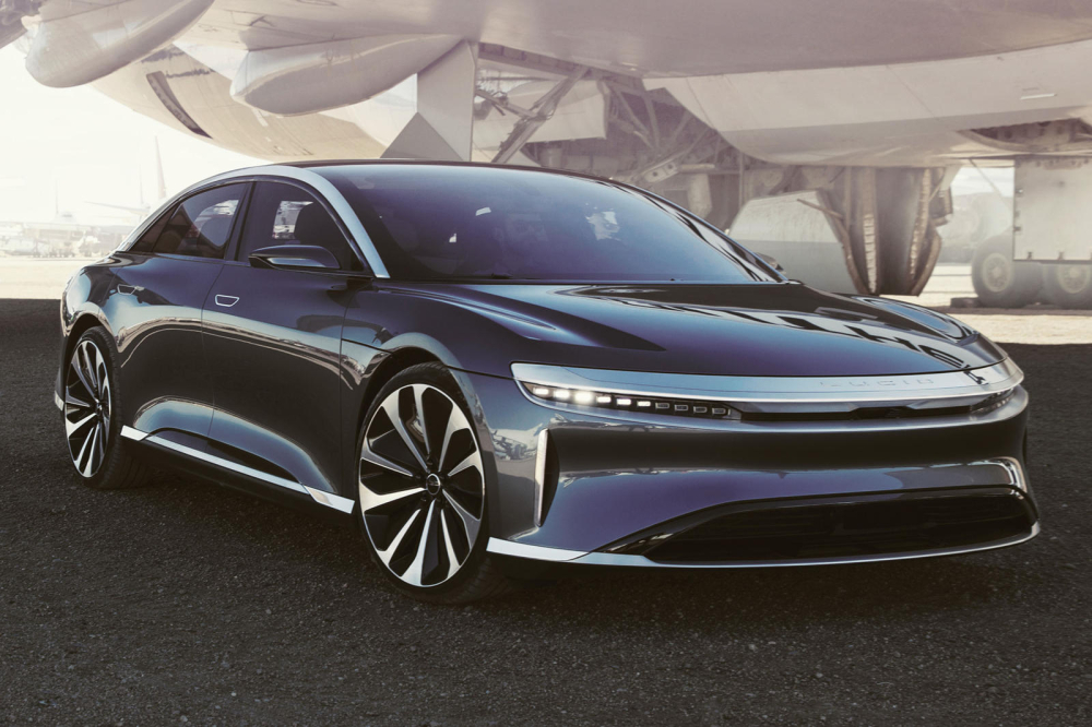 Ph&iacute;a trước của xe điện hạng sang Lucid Air