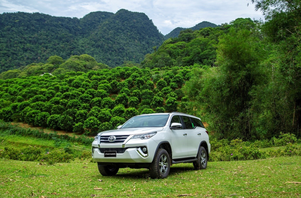Đại l&yacute; đang &ldquo;xả kho&rdquo; một số chiếc Toyota Fortuner 2019 với mức giảm l&ecirc;n tới 150 triệu đồng