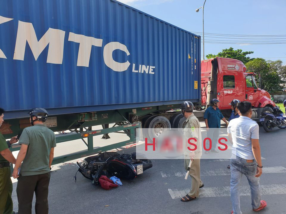 Vụ tai nạn khiến 2 người phụ nữ đi xe máy tử vong tại chỗ