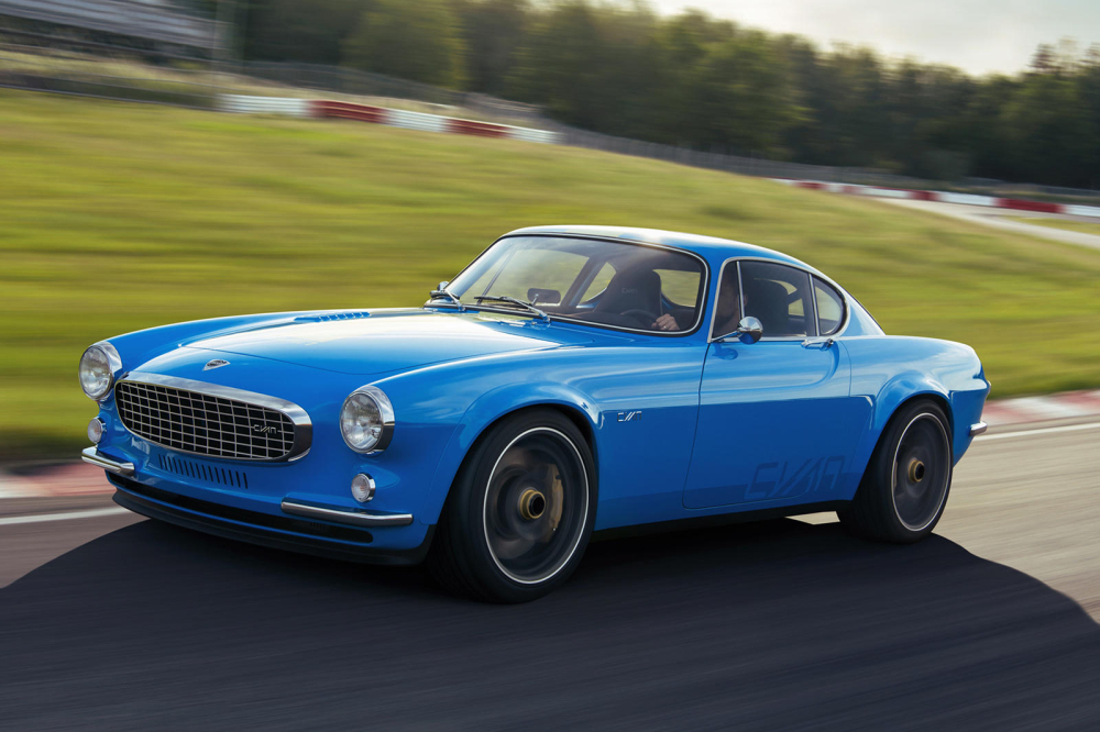 Volvo P1800 Cyan vẫn giữ dáng vẻ cổ điển năm xưa