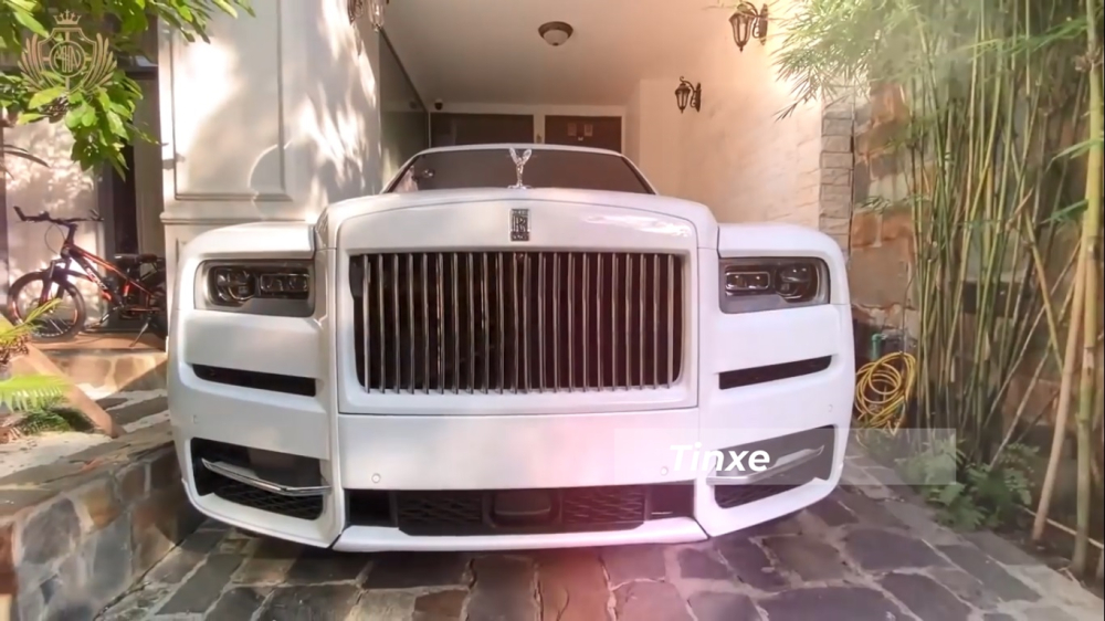 Rolls-Royce Cullinan của Minh Nhựa
