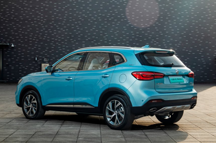 Hệ truyền động PHEV giúp MG eHS có công suất mạnh mẽ và mức tiêu thụ nhiên liệu thấp