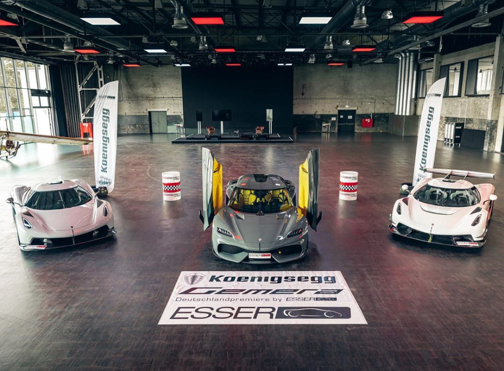 Lý do của buổi tiệc này chính là màn ra mắt của Koenigsegg Jesko và quan trọng hơn là Koenigsegg Gemera