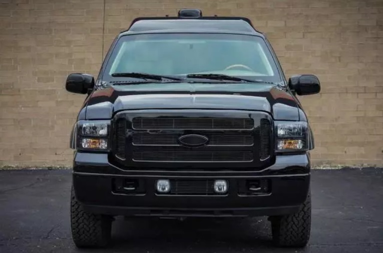 Ford Excursion dugngf động cơ V10 6.8L