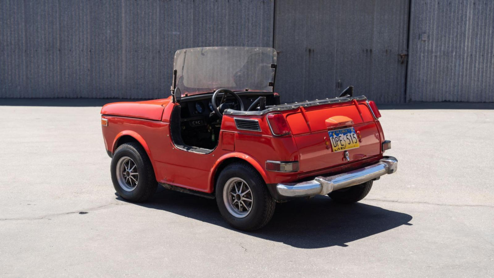 Ph&iacute;a sau của chiếc Honda N600 1972 t&iacute; hon