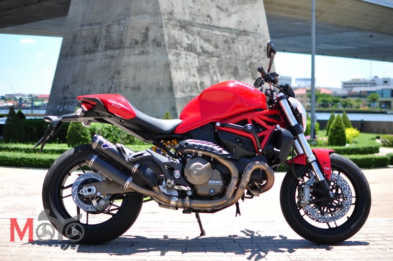 Ducati Monster 821 phiên bản hiện tại Ducati Monster 821 phiên bản hiện tại