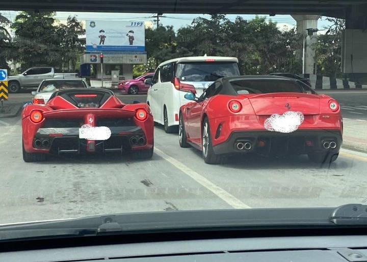 Ho&aacute; ra chiếc Ferrari n&agrave;y ch&iacute;nh l&agrave; 599 GTO, chỉ c&oacute; 599 xe tr&ecirc;n to&agrave;n thế giới