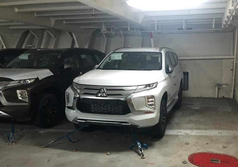 Mitsubishi Pajero Sport 2020 bị bắt gặp cập cảng Việt Nam vào đầu tháng 4/2020