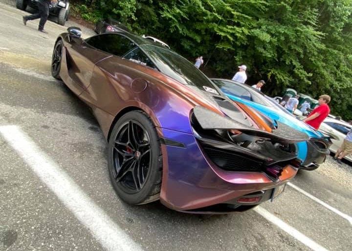 Chiếc McLaren 720S này có bộ áo quá độc đáo Chiếc McLaren 720S này có bộ áo quá độc đáo