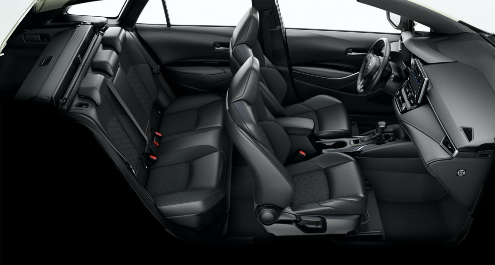 Nội thất 5 chỗ rộng rãi của Suzuki Swace 2021 Nội thất 5 chỗ rộng rãi của Suzuki Swace 2021