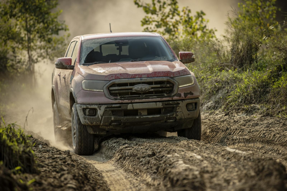 Ford Ranger Raptor 2021 có khả năng off-road ấn tượng Ford Ranger Raptor 2021 có khả năng off-road ấn tượng