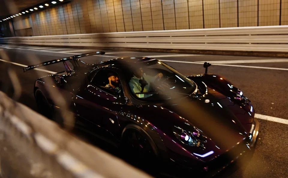 Siêu xe Pagani Zonda 760 LH có một không hai của Hamilton Siêu xe Pagani Zonda 760 LH có một không hai của Hamilton