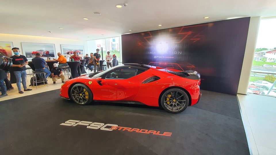 Siêu phẩm hybrid Ferrari SF90 Stradale có công suất lên đến 1.000 mã lực