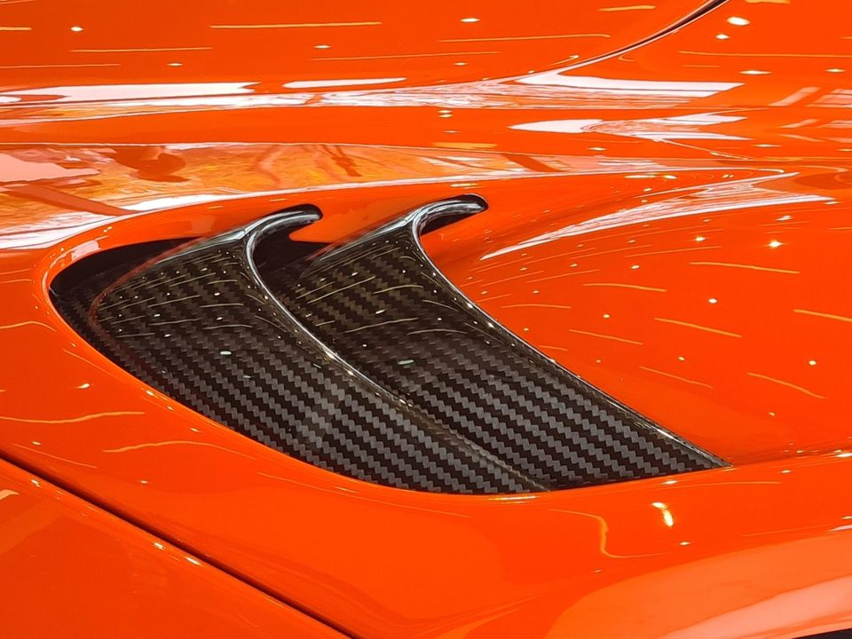 Si&ecirc;u xe McLaren 765LT ch&iacute;nh l&agrave; phi&ecirc;n bản giới hạn của McLaren 720S