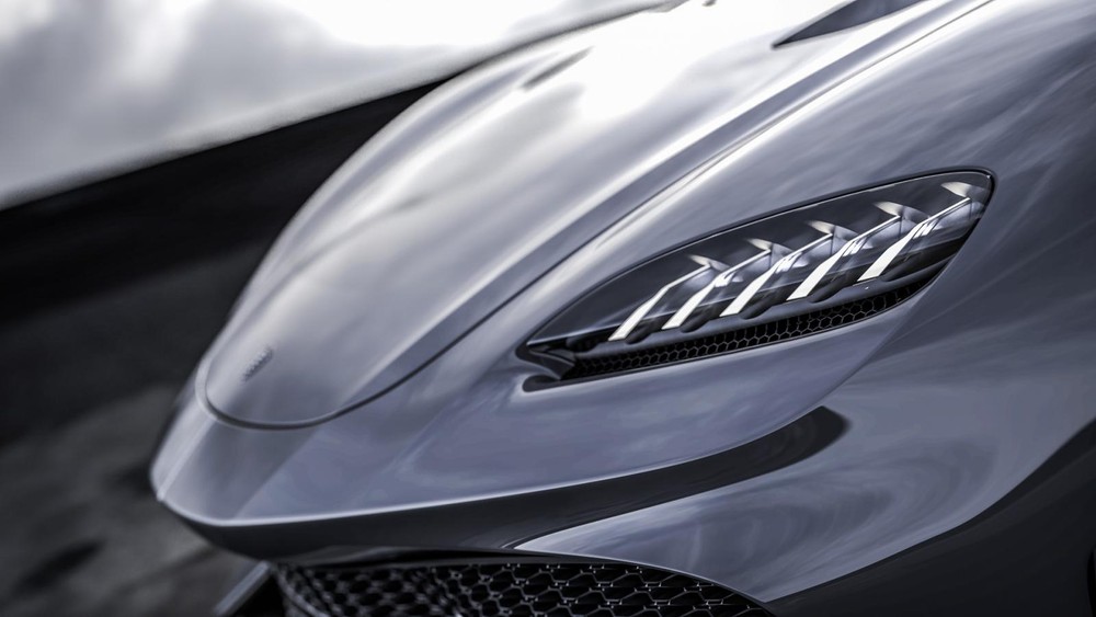 Cận cảnh đèn pha của Koenigsegg Gemera