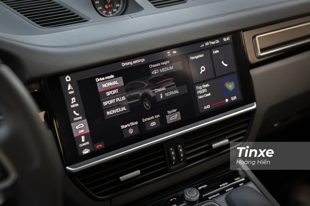 Với 4 chế độ lái bao gồm Normal, Sport, Sport+ và Individual, Porsche Cayenne Coupe mang lại cảm giác lái đa dạng cho người lái xe. Bên cạnh đó, khả năng tuỳ chỉnh chiều cao gầm xe thông qua hệ thống treo khí nén và tuỳ chỉnh hệ thống ống xả cũng đem lại tính đa dụng hơn cho chiếc SUV thể thao hạng 