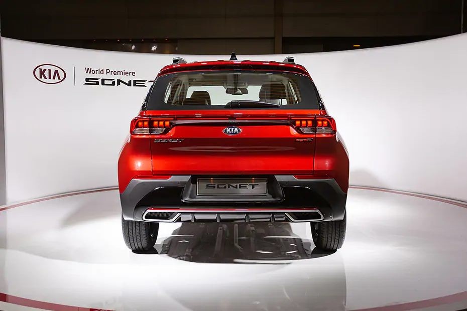 Kia Sonet 2021 sở hữu cụm đèn hậu khá ấn tượng