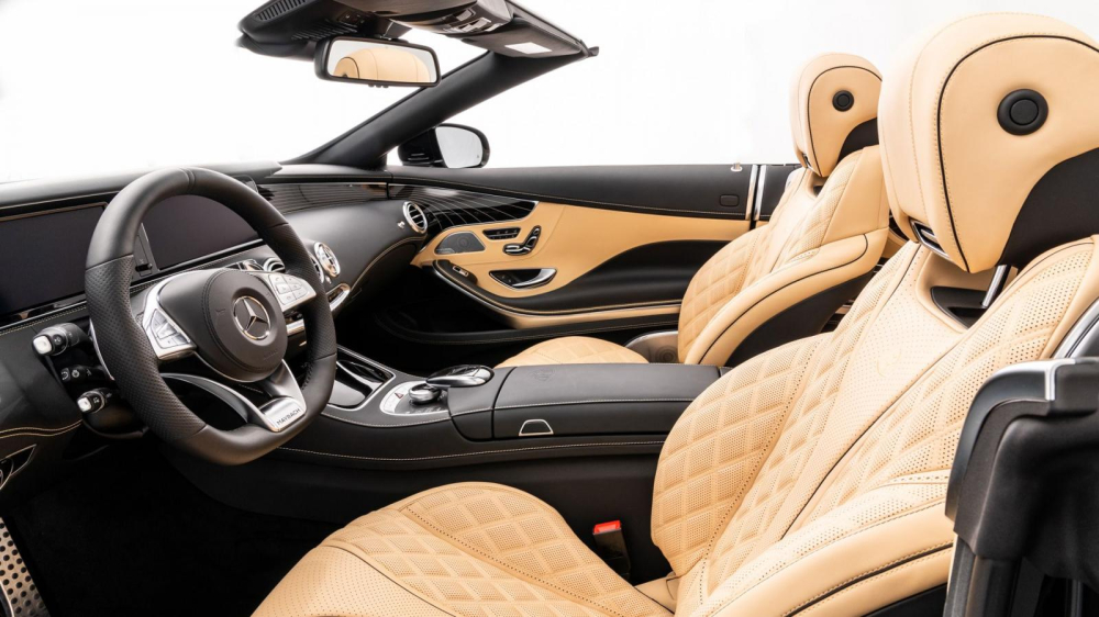 Chiếc Mercedes-Maybach S650 Cabrio có số ODO chỉ 65 km Chiếc Mercedes-Maybach S650 Cabrio có số ODO chỉ 65 km