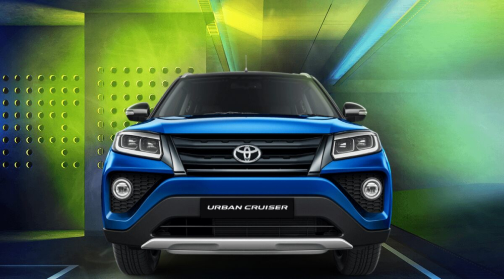 Thiết kế đầu xe của Toyota Urban Cruiser kh&aacute; giống Fortuner mới