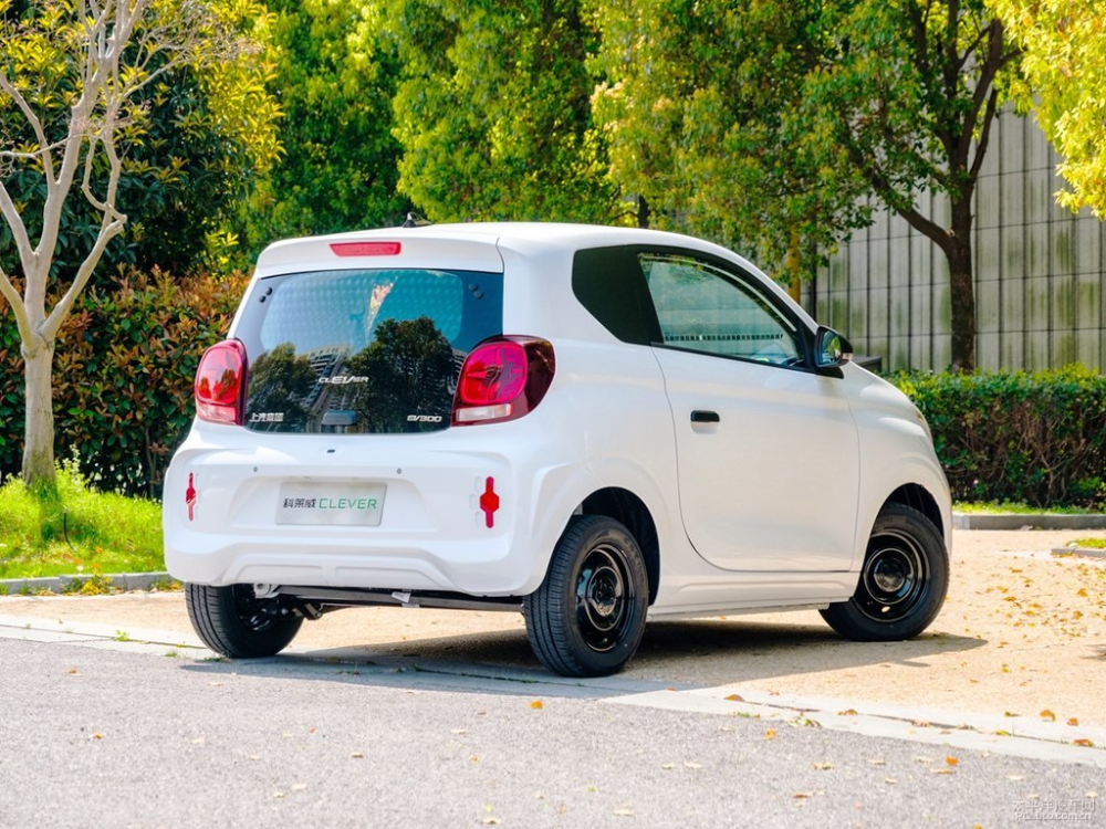 Phía sau của Roewe Clever Phía sau của Roewe Clever