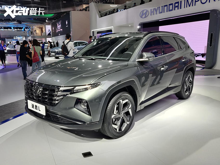 Hyundai Tucson L 2021 được trưng b&agrave;y trong triển l&atilde;m &Ocirc; t&ocirc; Bắc Kinh 2021