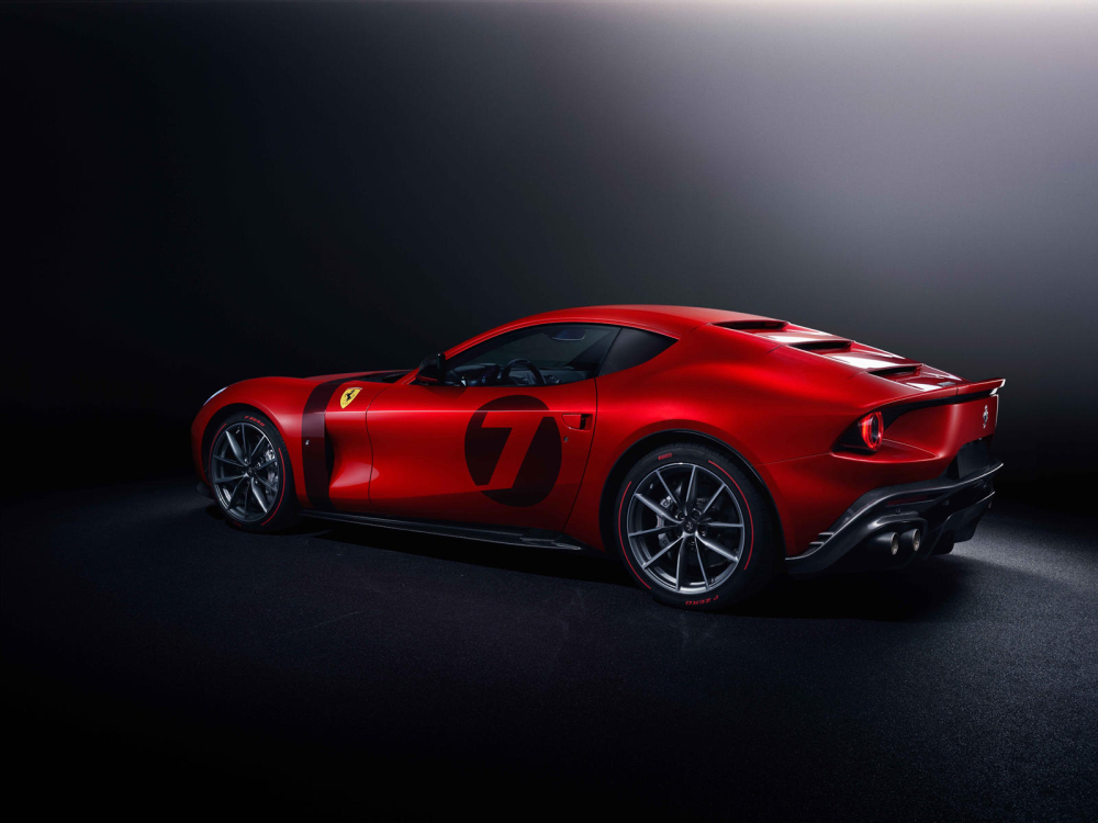 Ferrari Omologata mang trên mình các chi tiết thiết kế mới và mất 2 năm để hoàn thiện