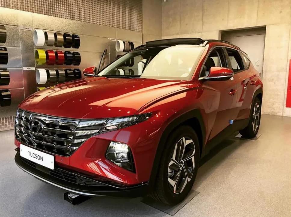 Hyundai Tucson 2021 mới về đại lý