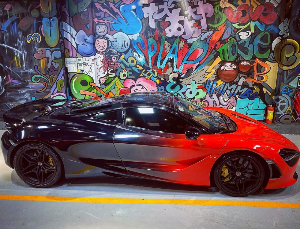 Còn đây là McLaren 720S của đại gia Việt mới đổi màu sơn Còn đây là McLaren 720S của đại gia Việt mới đổi màu sơn