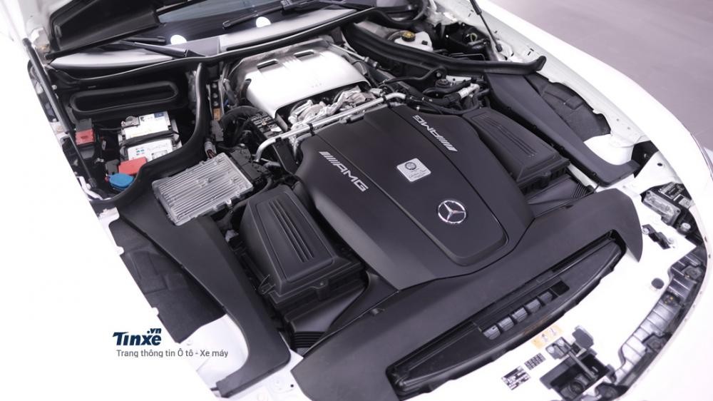 Động cơ của Mercedes-AMG GT Roadster