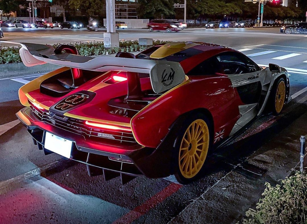 McLaren Senna LM phi&ecirc;n bản giới hạn 20 xe tr&ecirc;n thế giới tr&ecirc;n đường phố Đ&agrave;i Loan 