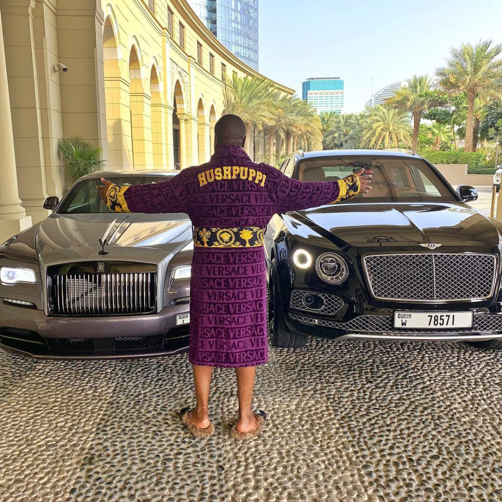 Rolls-Royce Wraith Black Badge và Bentley Bentayga