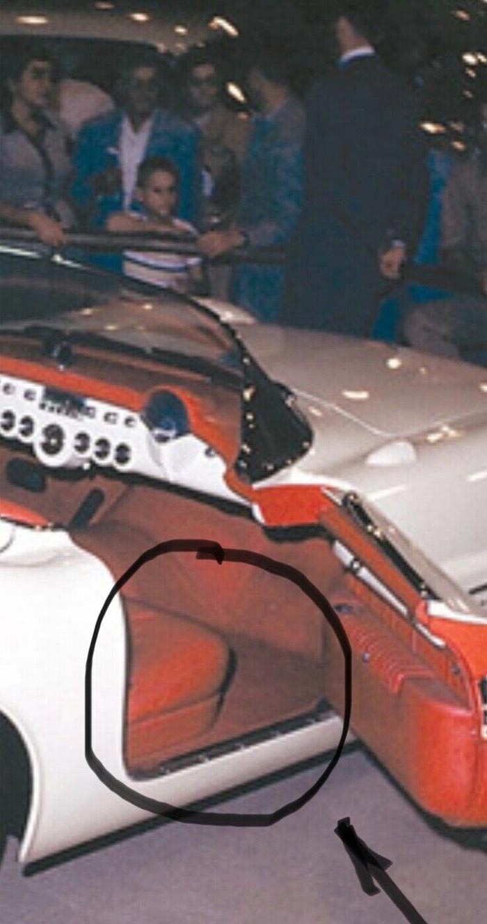 Ghế tr&ecirc;n chiếc EX-52 trong triển l&atilde;m GM Motorarama Waldorf-Astoria 1953