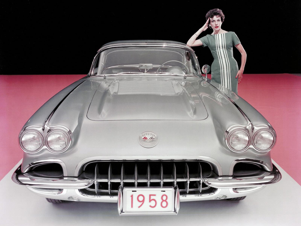 Thiết kế đầu xe của Chevrolet Corvette C1 Thiết kế đầu xe của Chevrolet Corvette C1