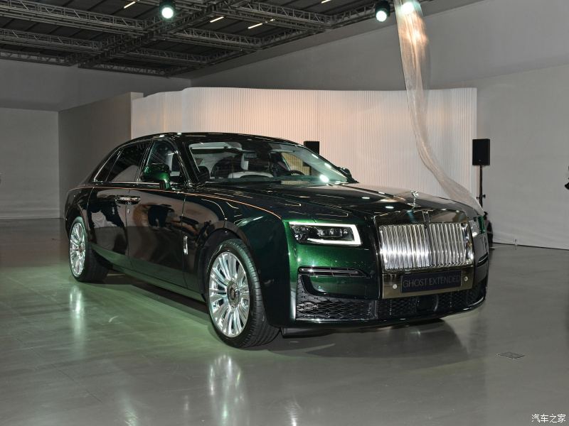 Rolls-Royce Ghost Extended 2021 c&oacute; nhiều trang bị an to&agrave;n hiện đại