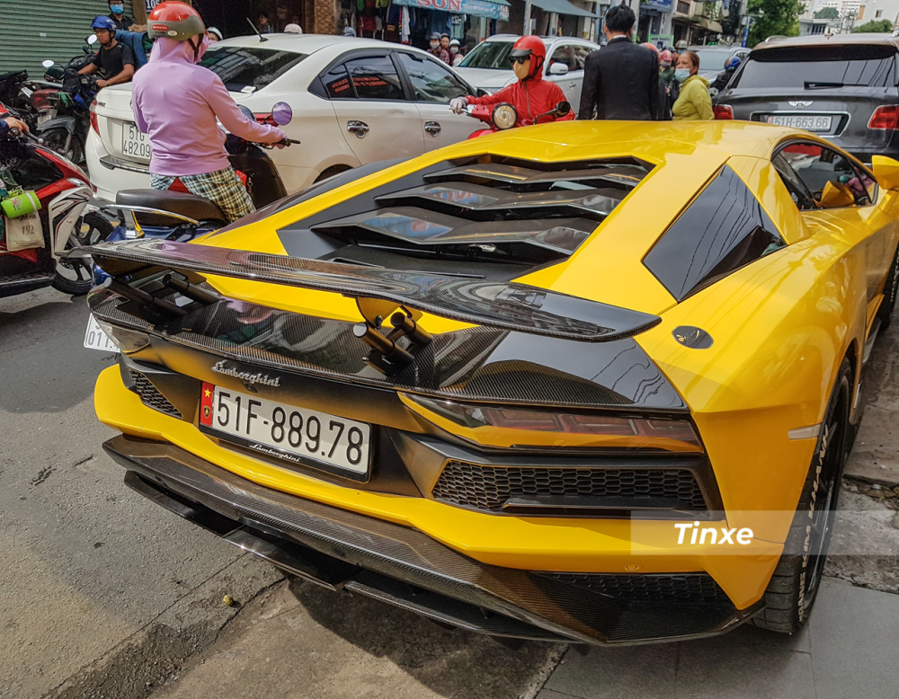 Chiếc Lamborghini Aventador S n&agrave;y được độ lại hơn 1,5 tỷ đồng