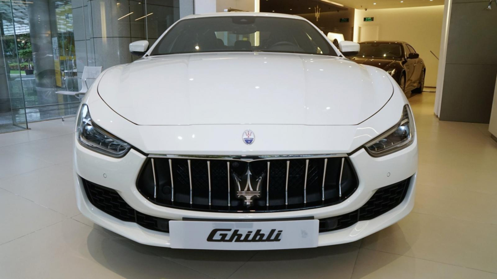 Thiết kế phần đầu xe Maserati Ghibli Scatenato