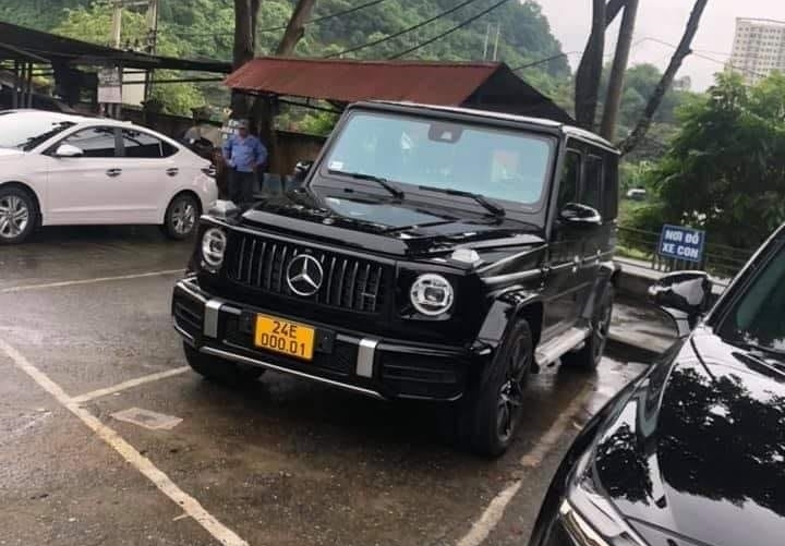 X&ocirc;n xao với h&igrave;nh ảnh Mercedes-AMG G63 hơn 11 tỷ đồng ở L&agrave;o Cai lắp biển kinh doanh vận tải