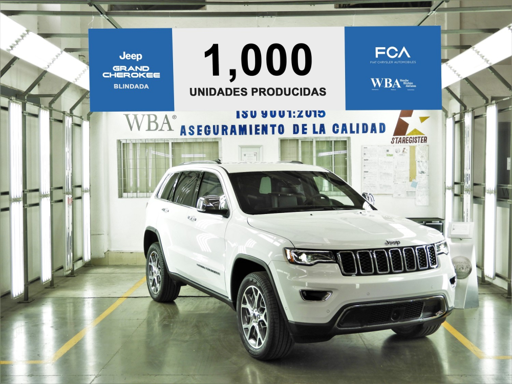 Chiếc Jeep Grand Cherokee Armored 2020 này trông không khác gì bản thường