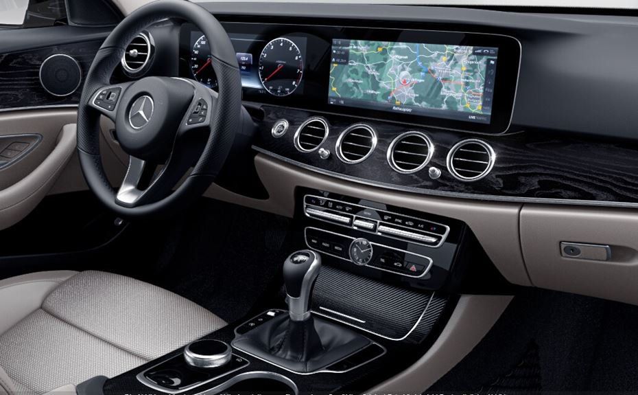 Xe Mercedes-Benz trong tương lai sẽ không còn phiên bản số sàn nữa
