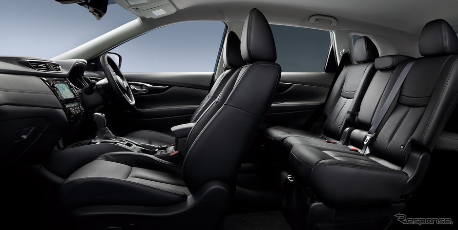 Nội thất của Nissan X-Trail Leather Edition 2020 có thể bọc da màu đen hoặc nâu vàng