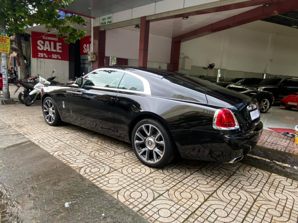 Vẻ đẹp của Rolls-Royce Wraith Series II Vẻ đẹp của Rolls-Royce Wraith Series II