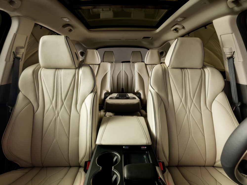 Acura MDX có 3 hàng ghế Acura MDX có 3 hàng ghế