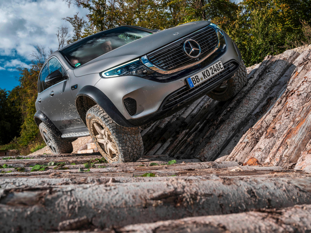 Mercedes-Benz EQC 4x4² có thể đương đầu đủ dạng địa hình thử thách Mercedes-Benz EQC 4x4² có thể đương đầu đủ dạng địa hình thử thách