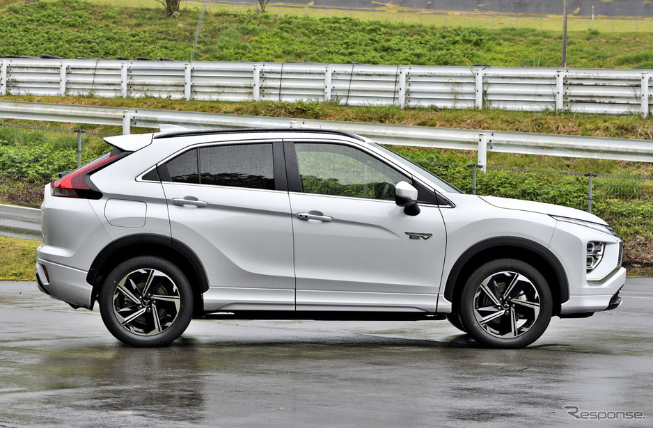 Thiết kế bên sườn của Mitsubishi Eclipse Cross 2021 Thiết kế bên sườn của Mitsubishi Eclipse Cross 2021