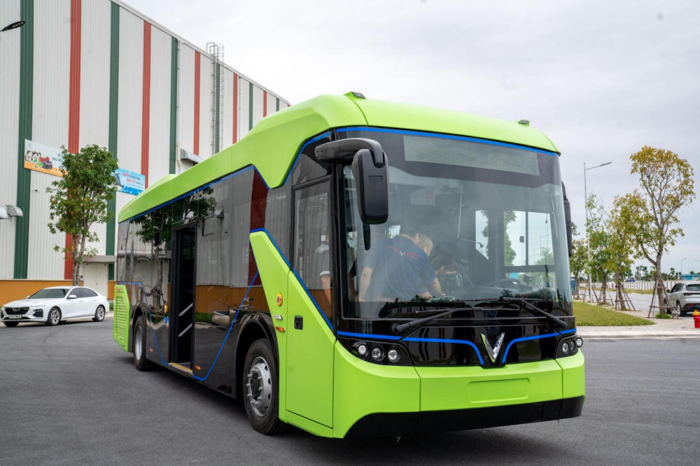 Giá vé lượt của xe buýt điện VinBus dự kiến từ 3.000 - 5.000 đồng/lượt