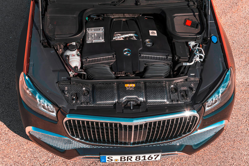Khoang động cơ&nbsp;của&nbsp;Mercedes-Maybach GLS 2021